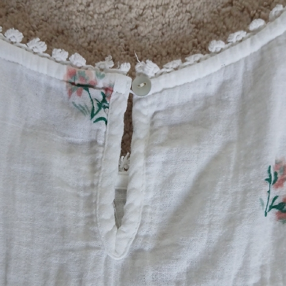 Lucky Brand White Floral Blouse - Picture 9 of 9